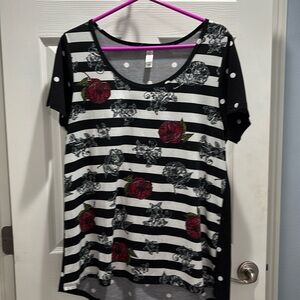 Lularoe top size XL- GUC